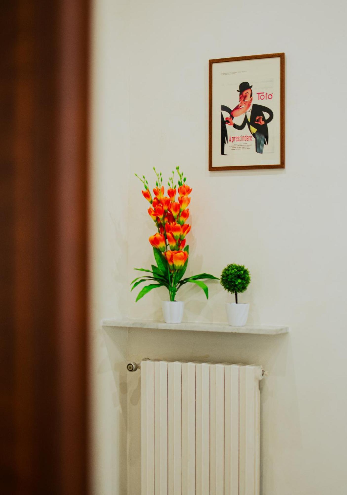 Regina'S Apartment Naples Luaran gambar