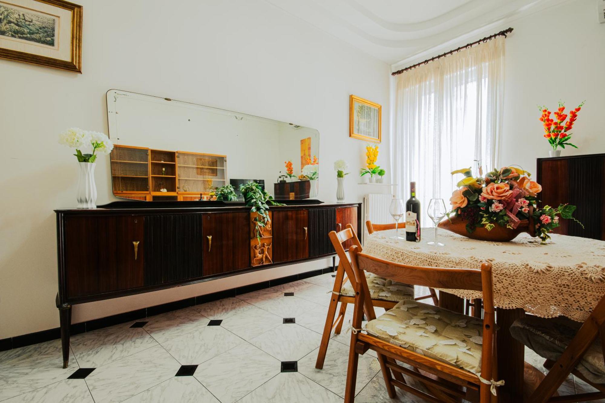 Regina'S Apartment Naples Luaran gambar